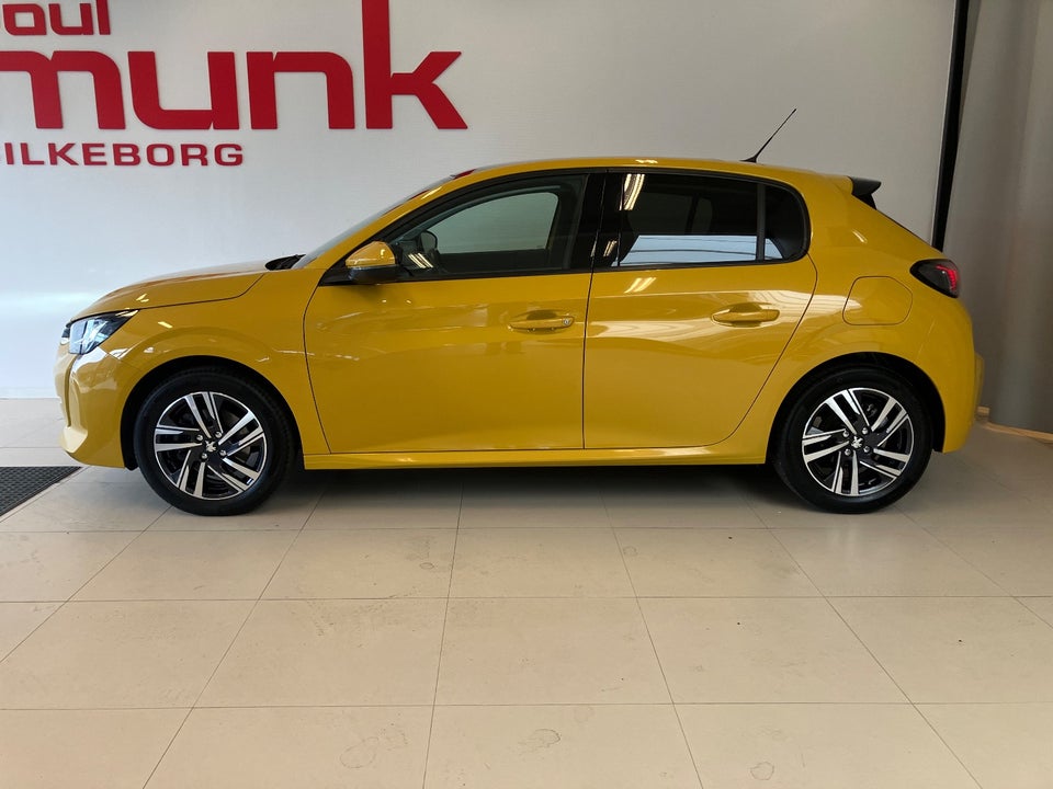 Peugeot 208 1,2 PureTech 100 Allure Sky 5d