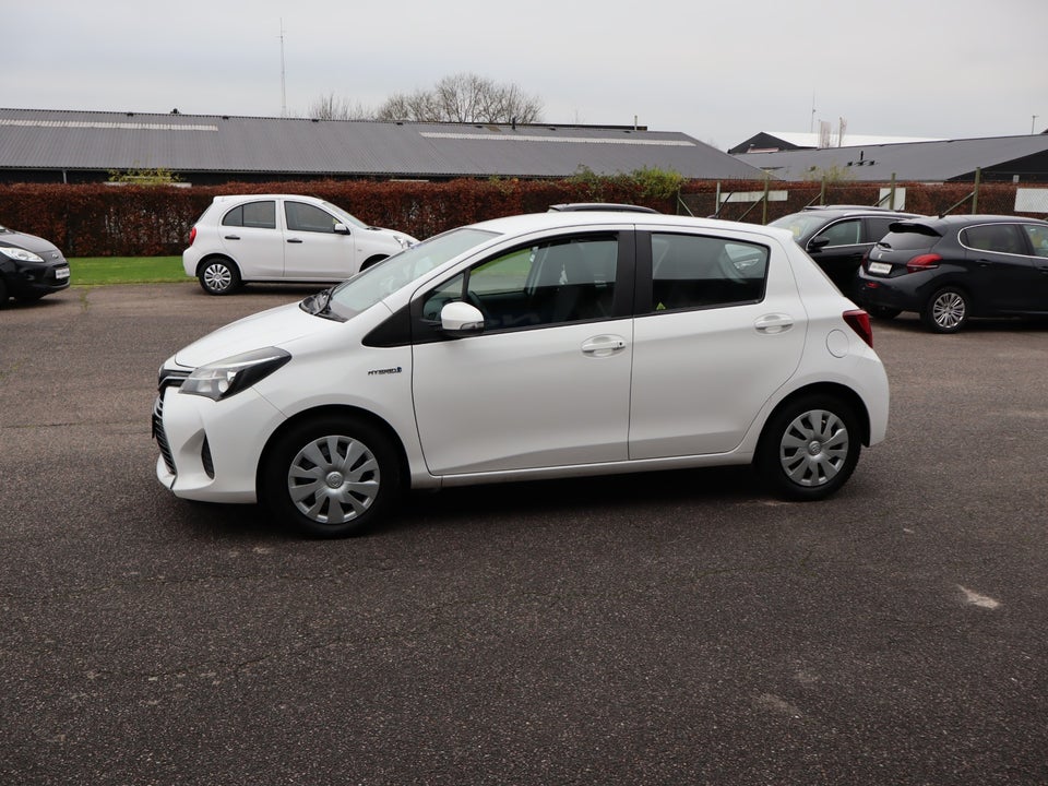 Toyota Yaris 1,5 Hybrid H2 Komfort e-CVT 5d