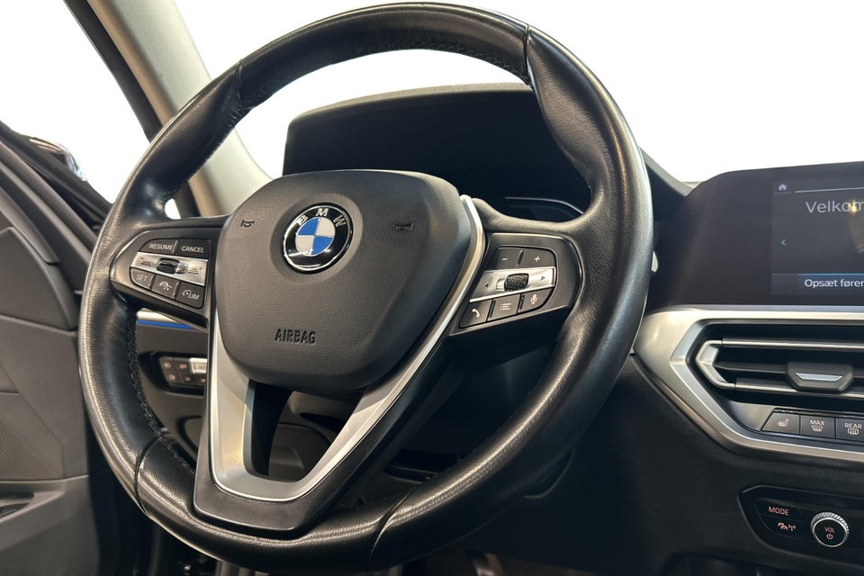 BMW 330e 2,0 Touring Sport Line aut. 5d