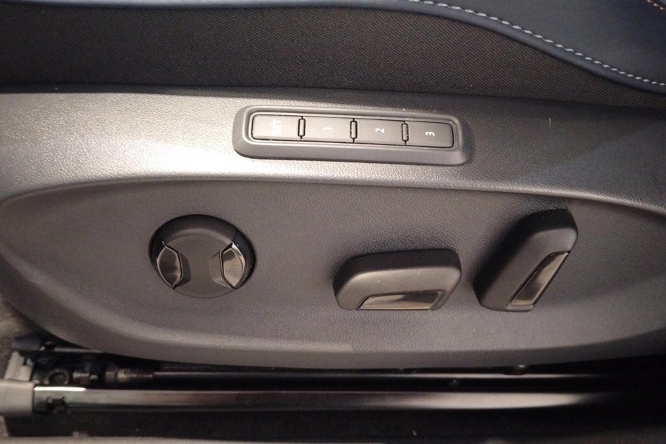 Cupra Tavascan 77 Immersive 5d