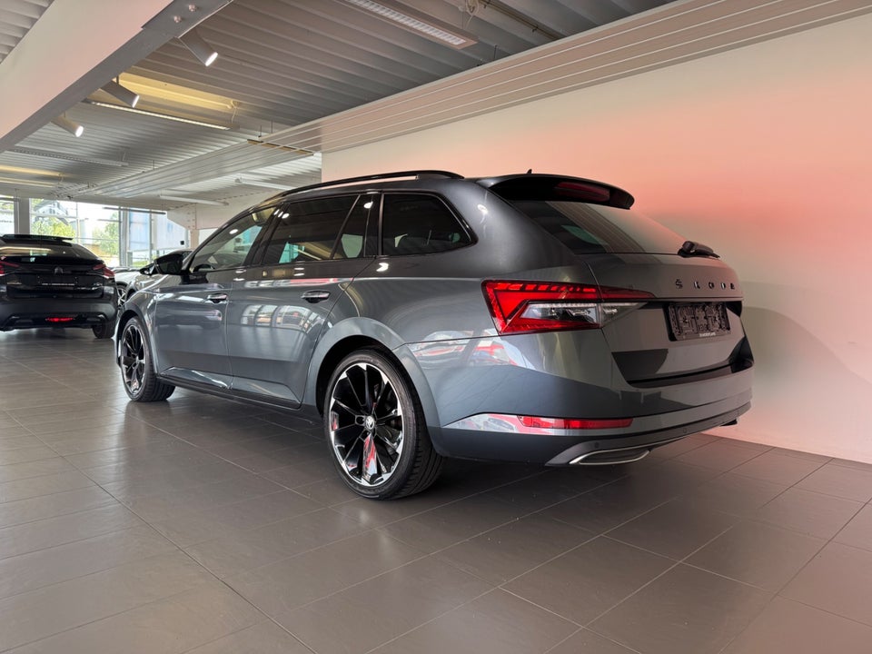 Skoda Superb 1,4 TSi iV Sportline Combi DSG 5d