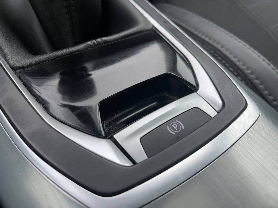 Peugeot 308 1,2 e-THP 130 Allure Sky SW 5d