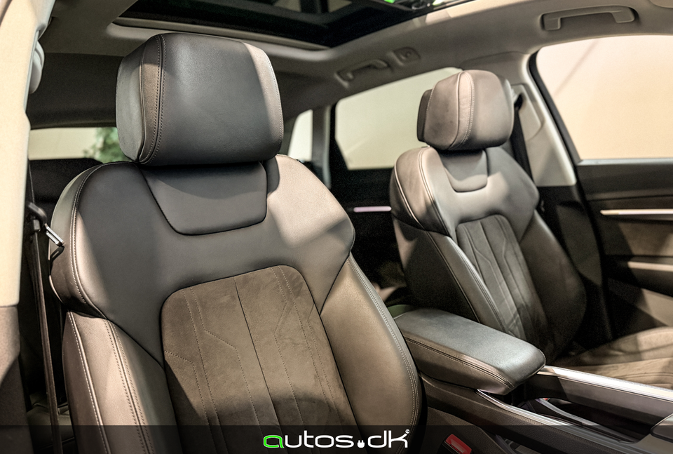 Audi e-tron 55 quattro 5d