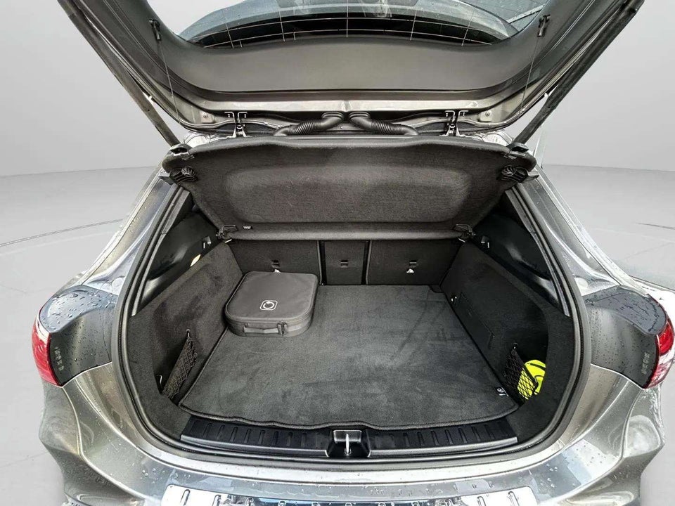 Mercedes EQA250+ AMG Line 5d