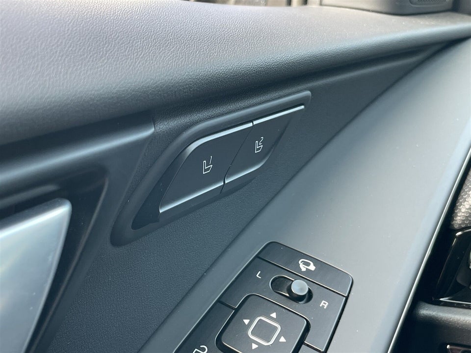 Kia Niro 64 EV Upgrade 5d