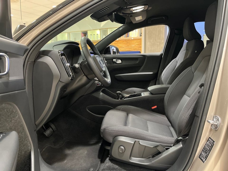Volvo XC40 P6 ReCharge Core 5d