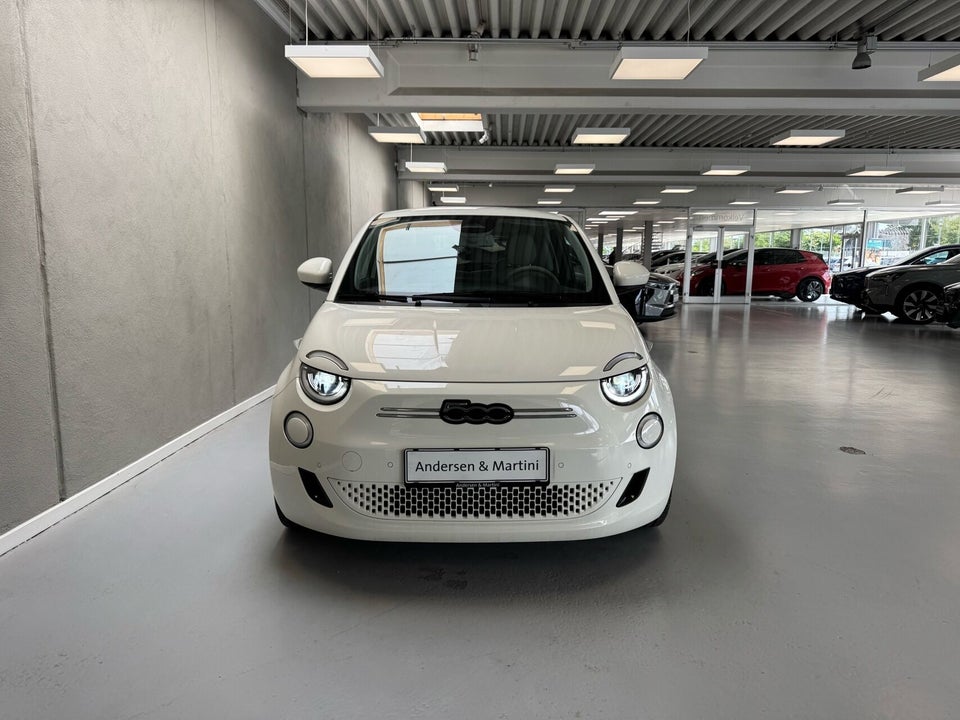 Fiat 500e 42 la Prima by Bocelli 3d