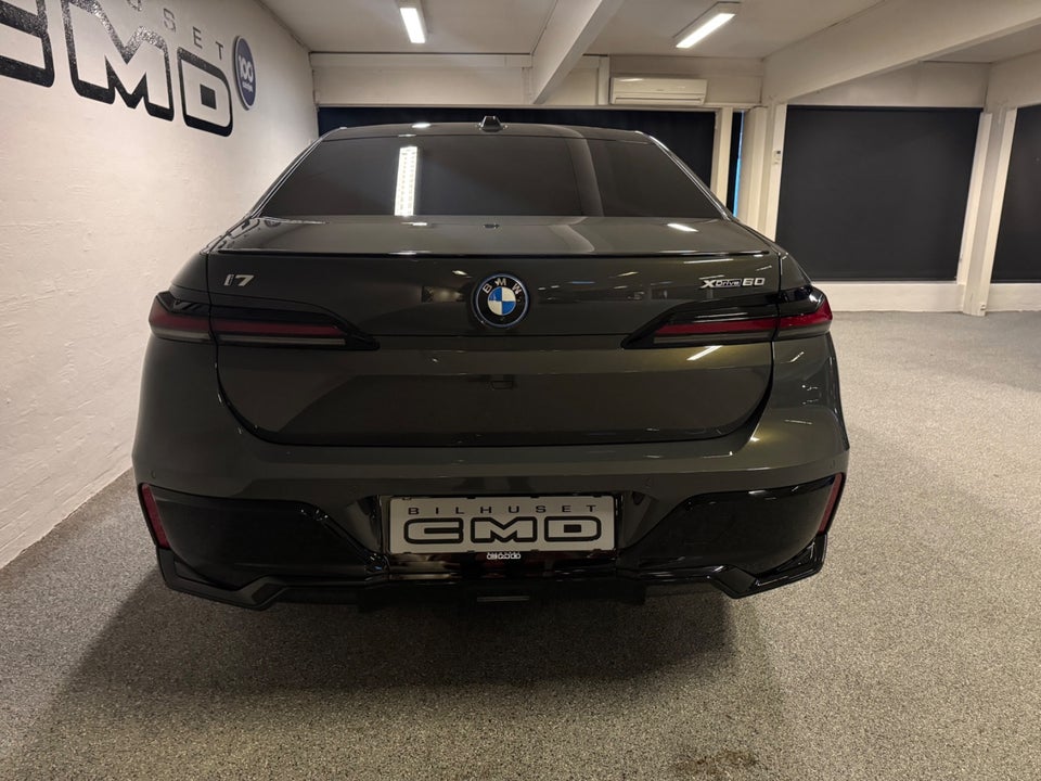 BMW i7 xDrive60 M-Sport 4d