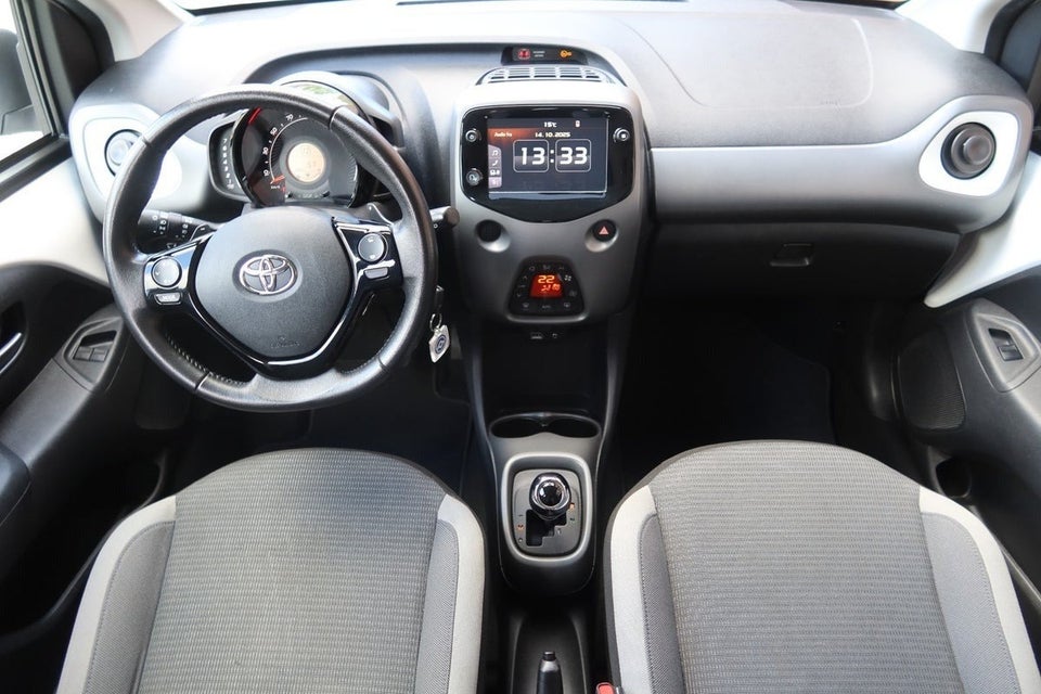 Toyota Aygo 1,0 VVT-i x-sky x-shift 5d