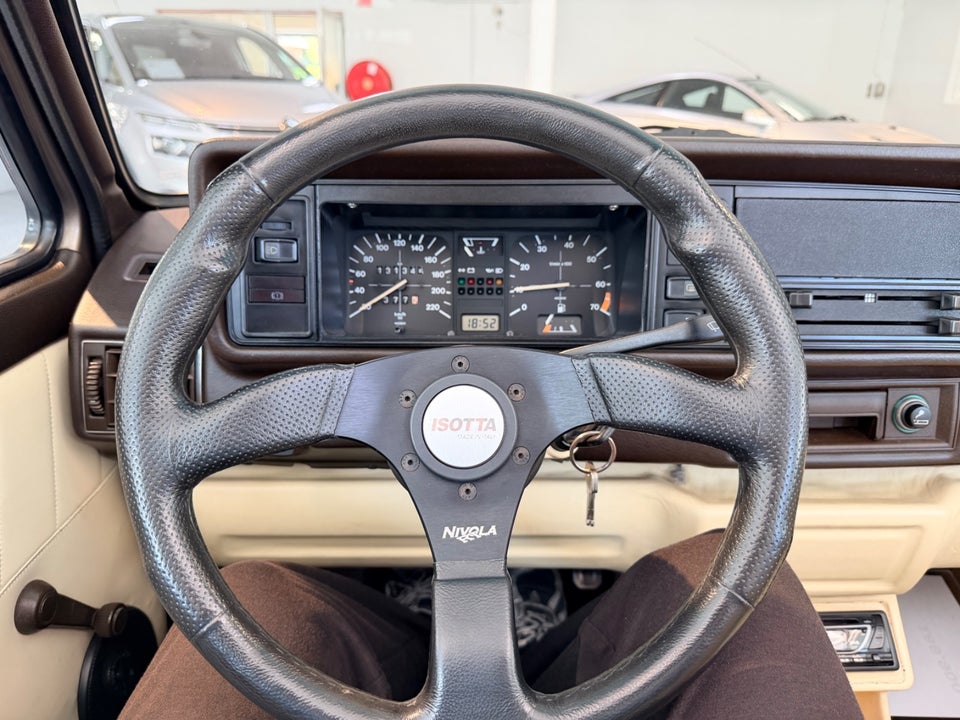 VW Golf I 1,6 Cabriolet 2d