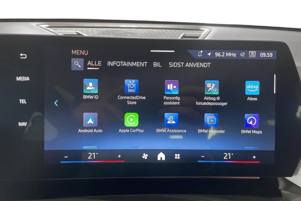 BMW iX1 eDrive20 X-Line 5d