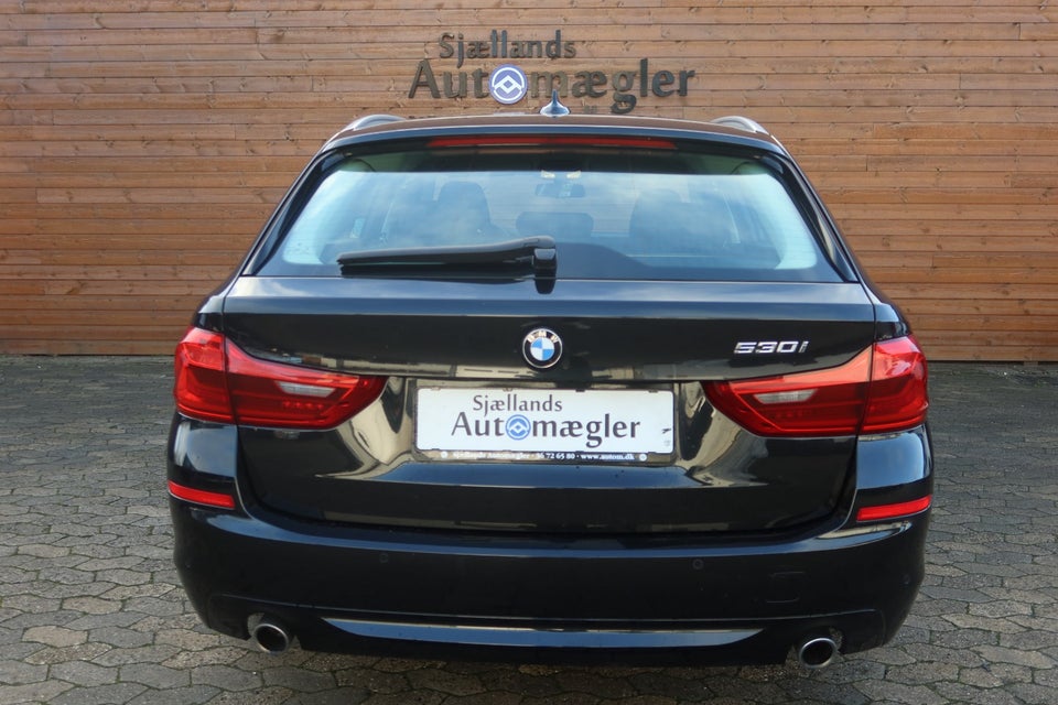 BMW 530i 2,0 Touring Connected aut. 5d