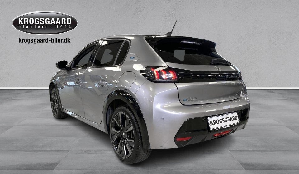 Peugeot e-208 50 GT 5d