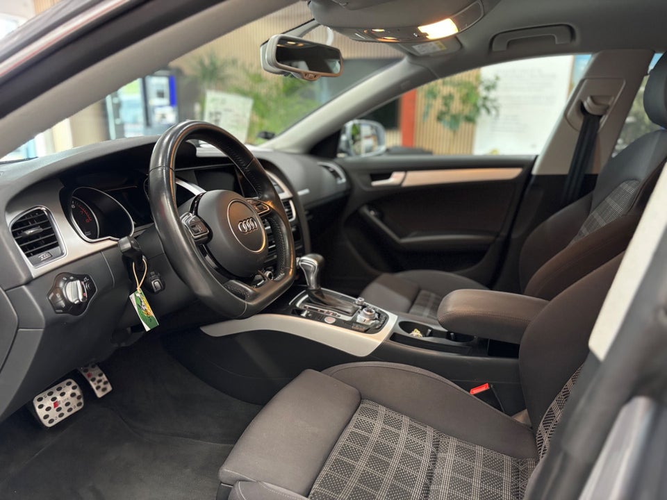 Audi A5 1,8 TFSi 144 S-line Sportback Multitr. 5d