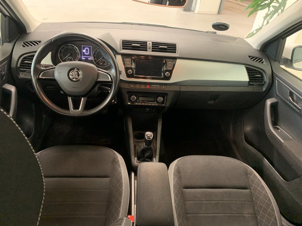 Skoda Fabia 1,0 MPi 60 Ambition 5d