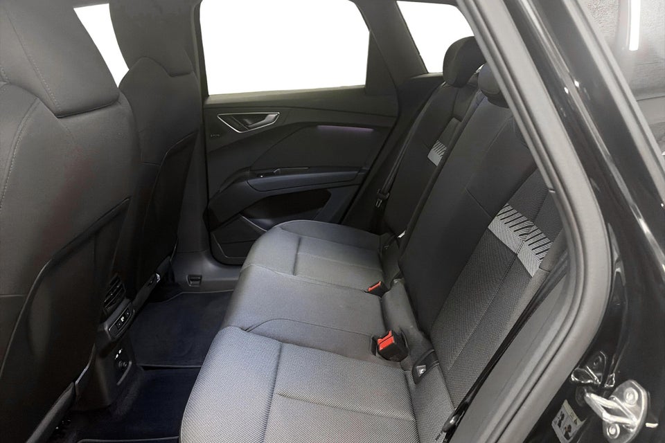 Audi Q4 e-tron 55 S-line Edition quattro 5d
