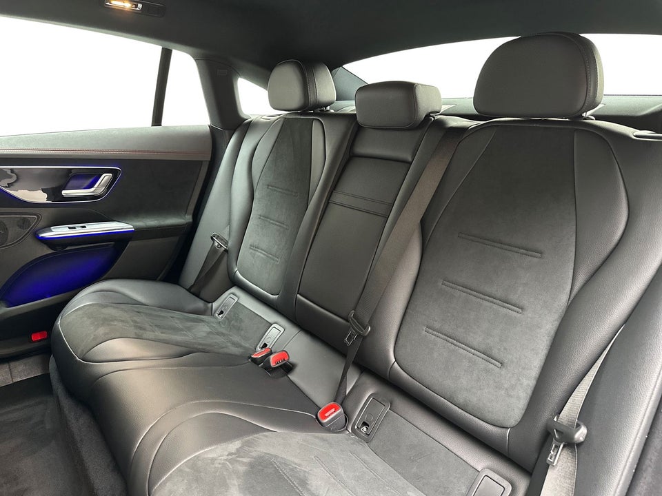 Mercedes EQE350 AMG Edition 4d