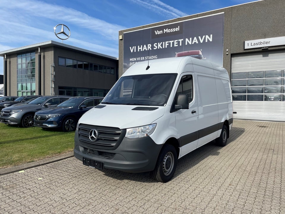 Mercedes Sprinter 319 2,0 CDi A2 Kassevogn aut. RWD