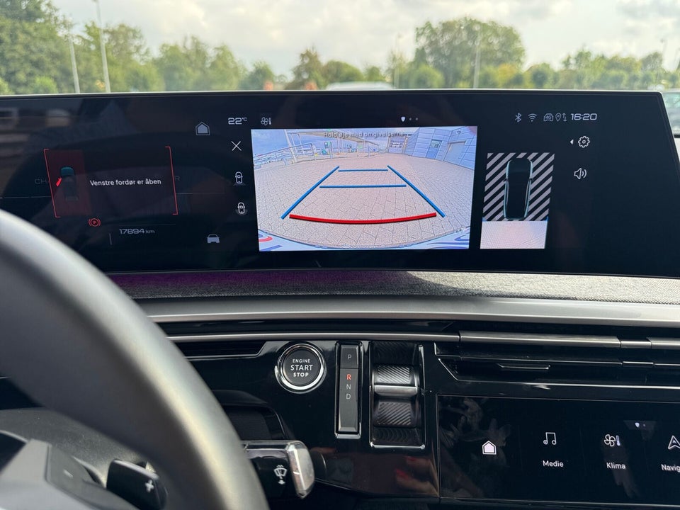 Peugeot e-3008 77 Allure 5d