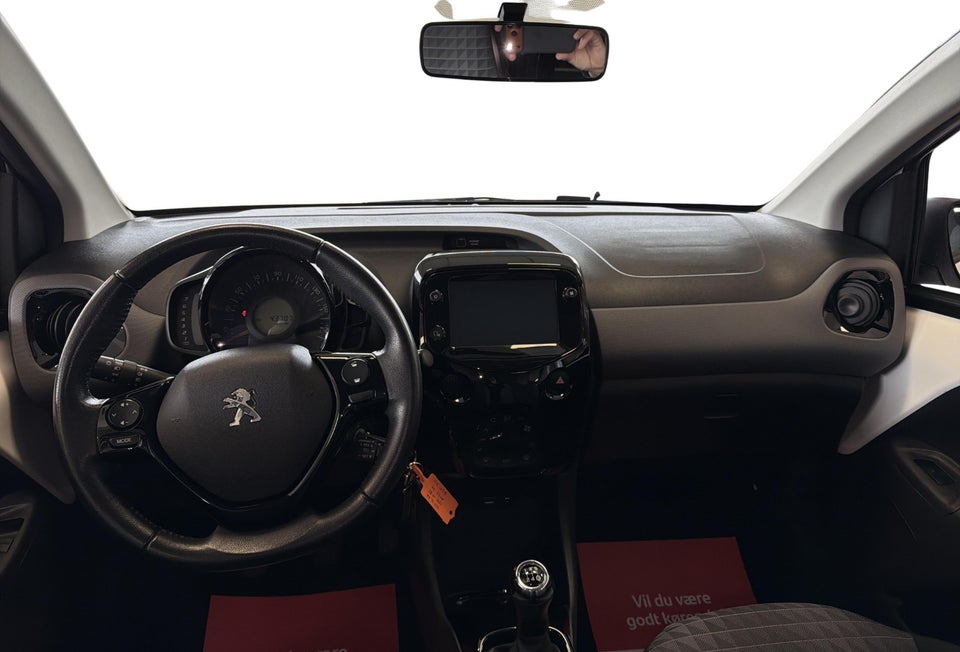 Peugeot 108 1,0 e-VTi 72 Allure+ 5d