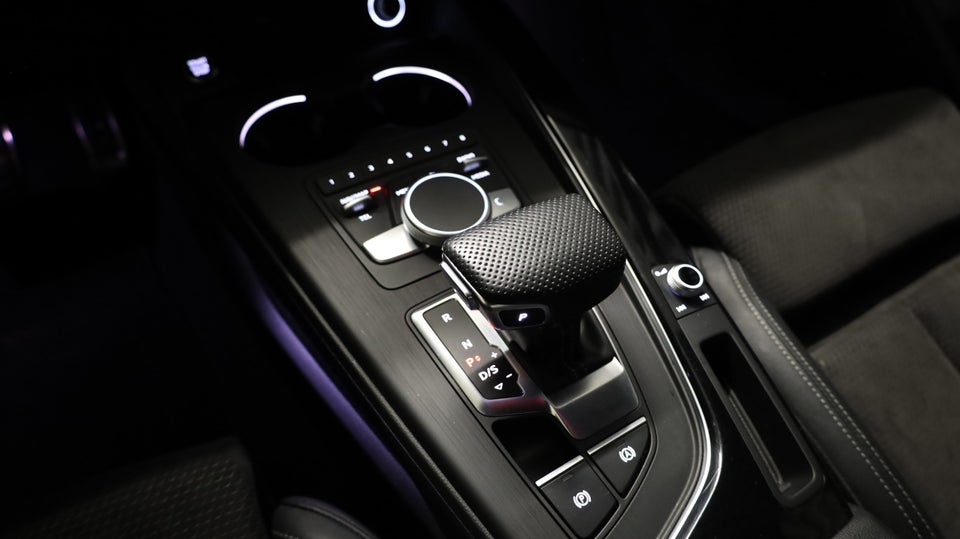 Audi A4 40 TFSi S-line Avant S-tr. 5d