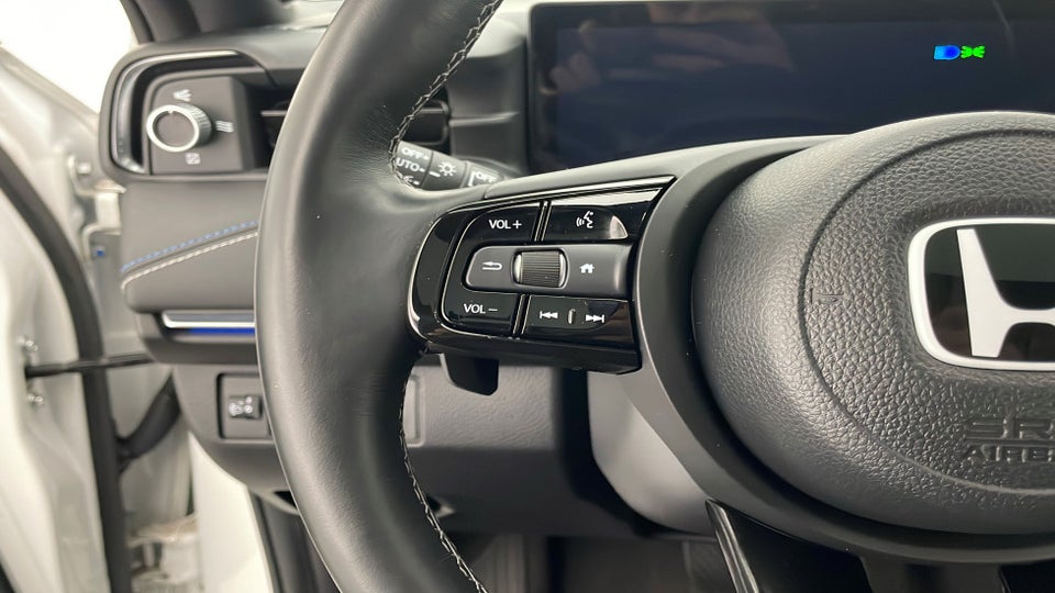 Honda e:Ny1 Advance 5d