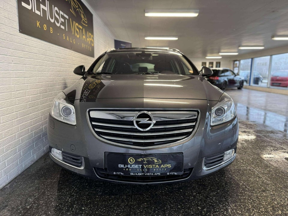 Opel Insignia 1,6 T 180 Cosmo Sports Tourer 5d