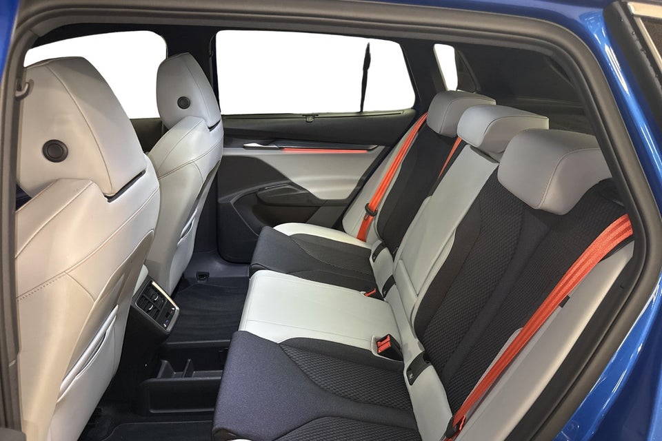 Skoda Elroq 85 iV Advanced 5d