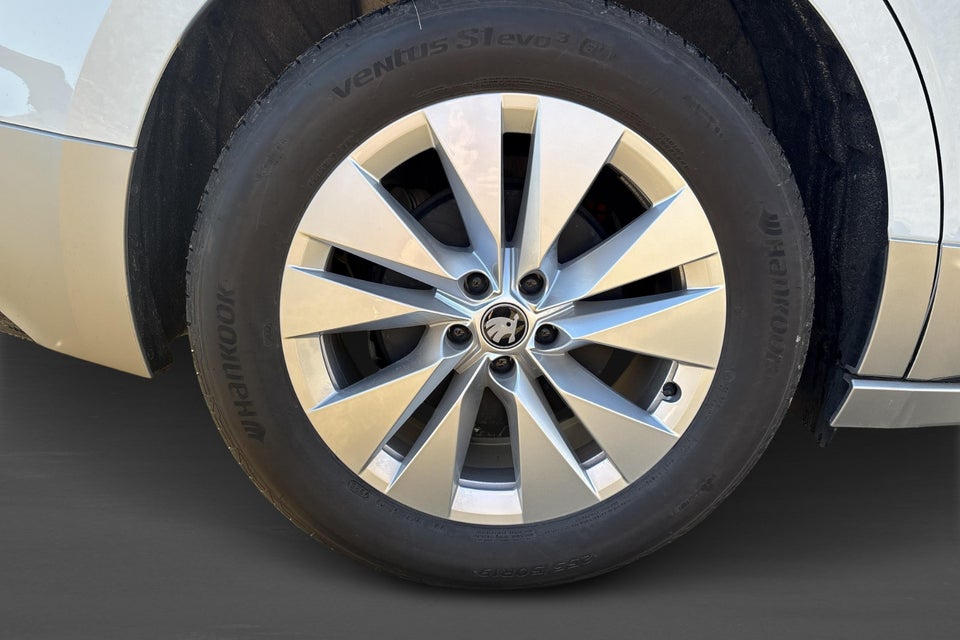 Skoda Enyaq 85 iV Premium 5d