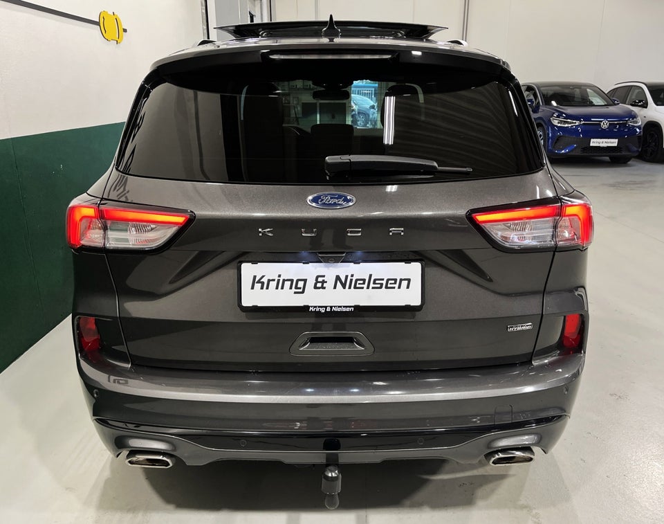 Ford Kuga 2,5 PHEV ST-Line X CVT 5d