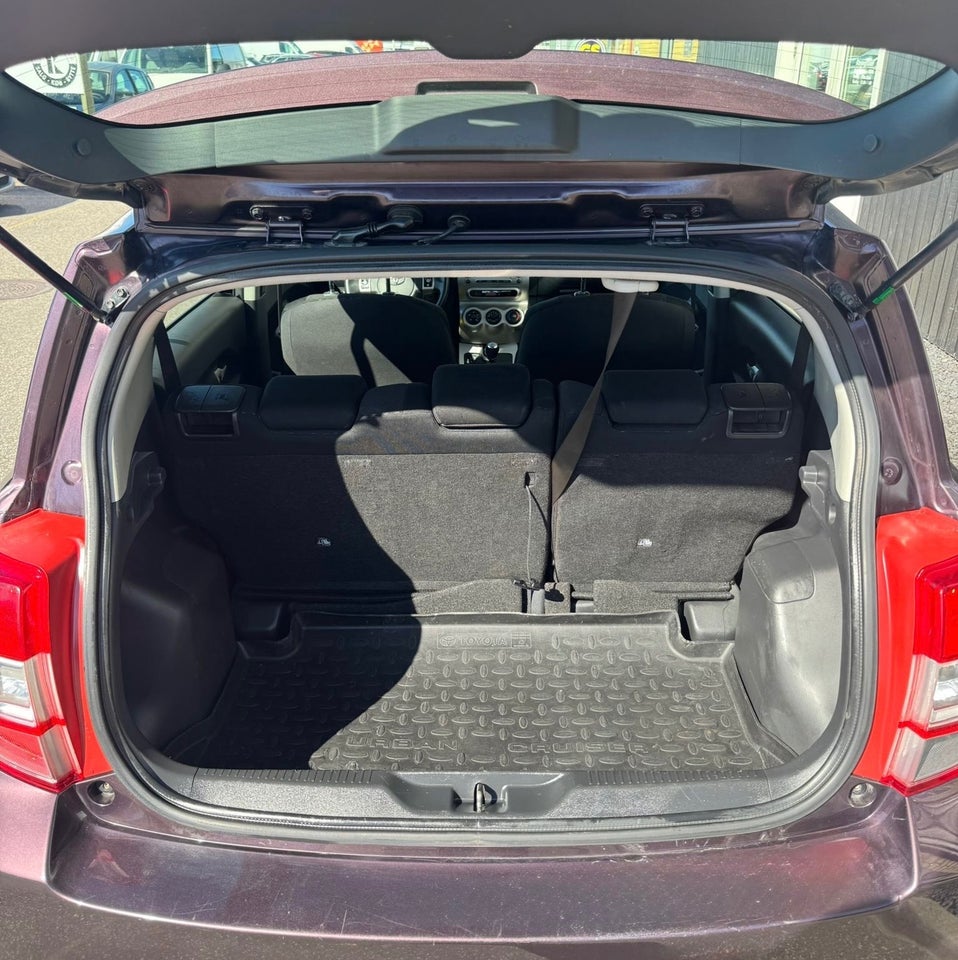 Toyota Urban Cruiser 1,3 VVT-i T2 5d