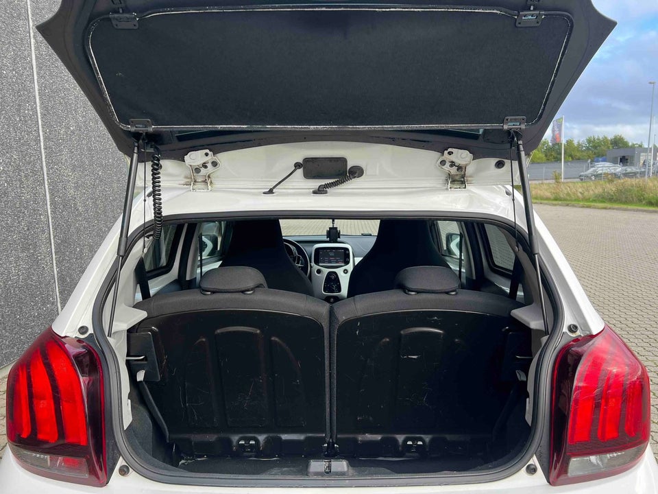 Peugeot 108 1,0 e-VTi 69 Allure TOP! 5d