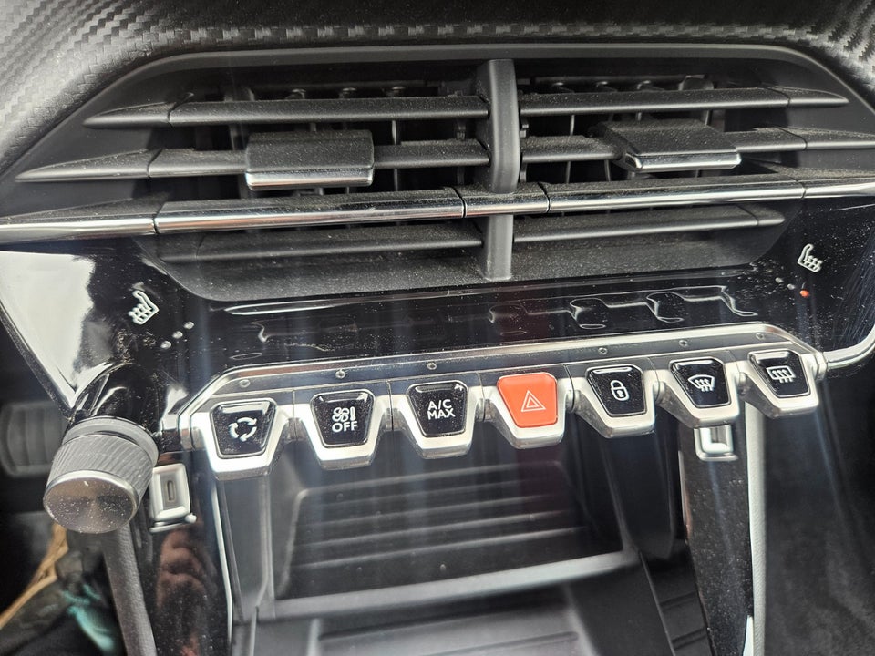 Peugeot e-2008 50 Active Pack 5d