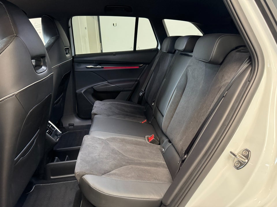 Skoda Enyaq 85 iV Sportline 5d