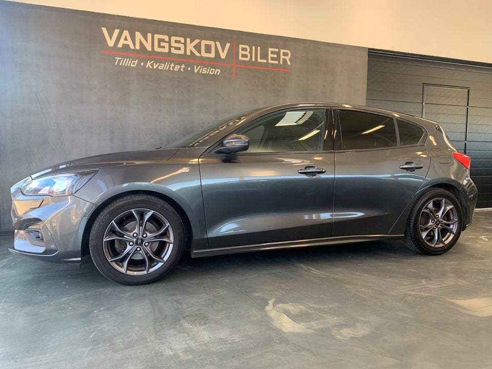 Ford Focus 1,0 EcoBoost ST-Line 5d