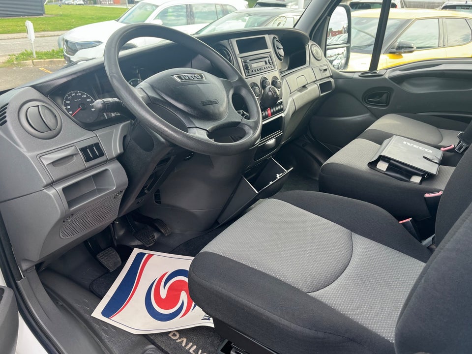 Iveco Daily 3,0 35S17 7,3m³ Van