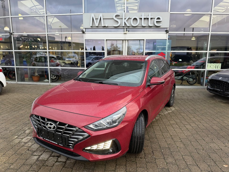 Hyundai i30 1,0 T-GDi Essential stc. DCT 5d