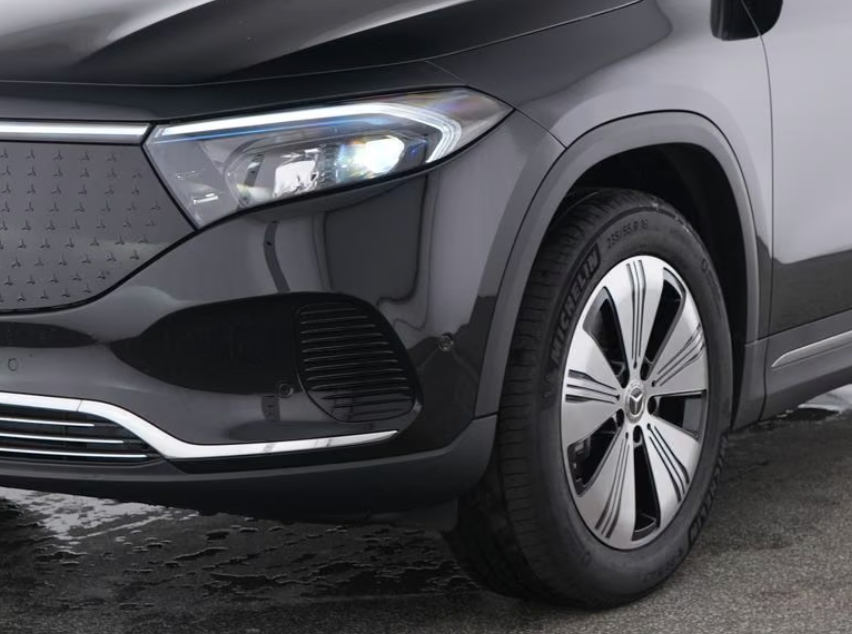 Mercedes EQA250+ Progressive Advance 5d