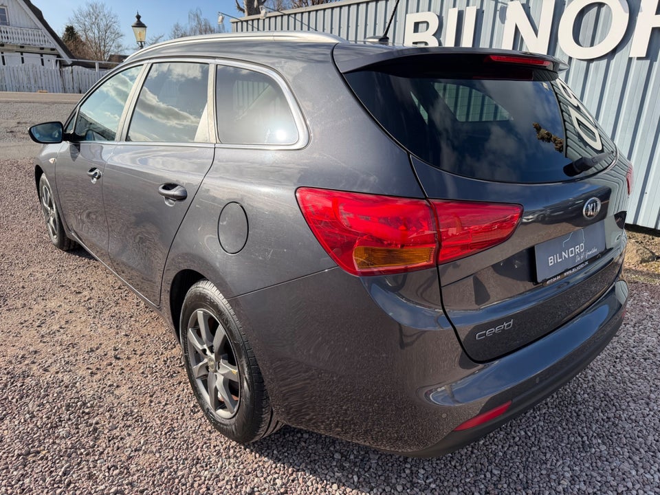Kia Ceed 1,4 CVVT Spring SW 5d
