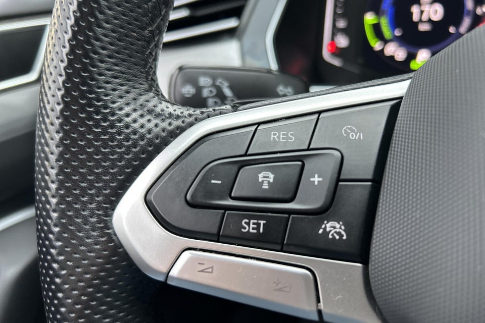 VW Passat 1,4 GTE High Variant DSG 5d