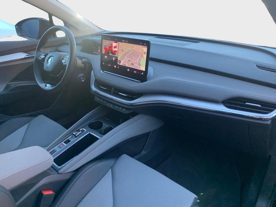 Skoda Enyaq 60 iV Loft 5d