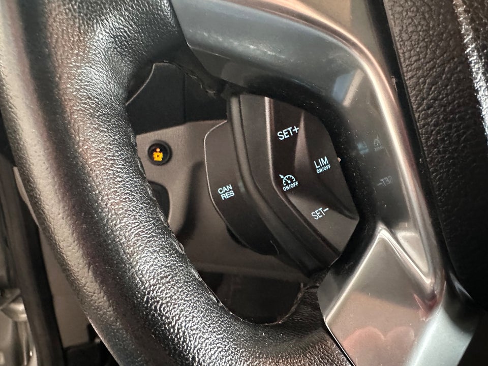 Ford Transit Connect 1,5 TDCi 100 Trend kort