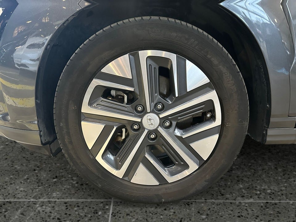 Hyundai Kona 64 EV XLine 5d