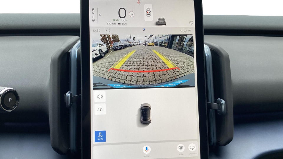 Volvo EX30 Extended Range Plus 5d