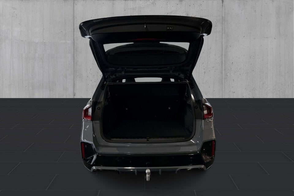 BMW iX1 eDrive20 M-Sport 5d