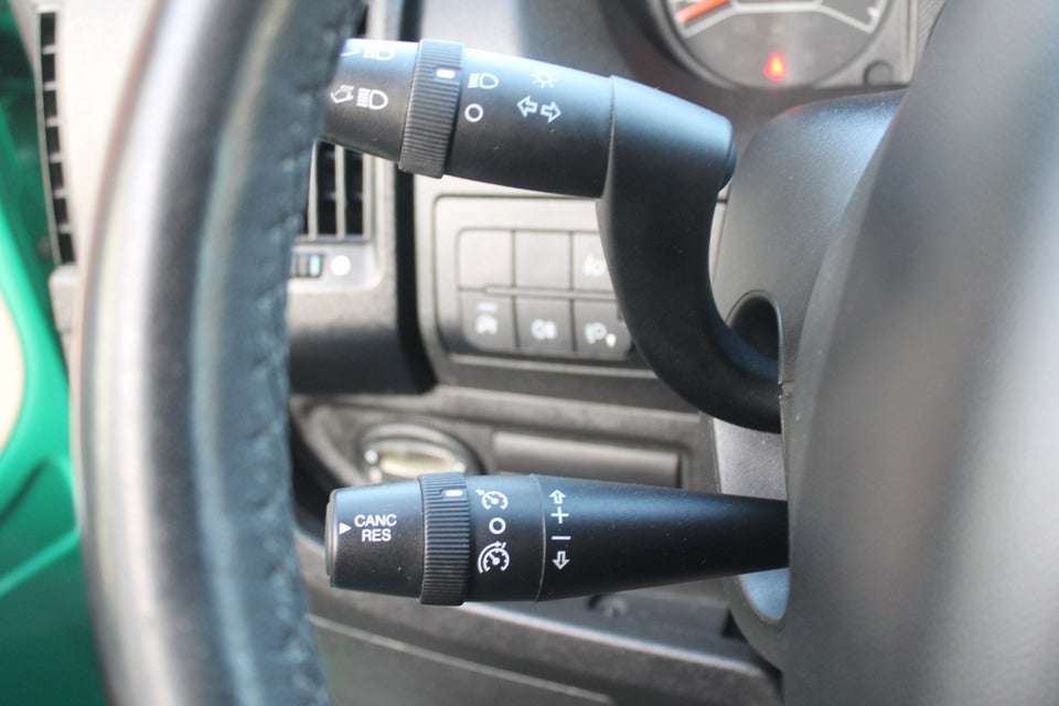 Peugeot Boxer 333 2,2 BlueHDi 140 L3H2 Premium