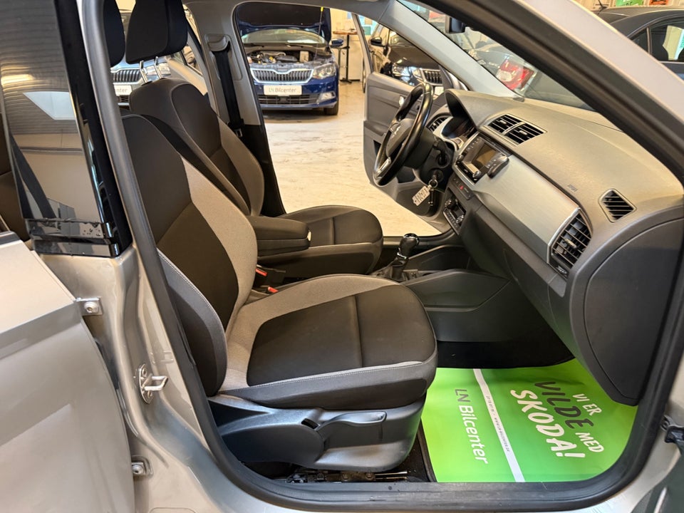 Skoda Fabia 1,2 TSi 110 Ambiente Combi DSG 5d