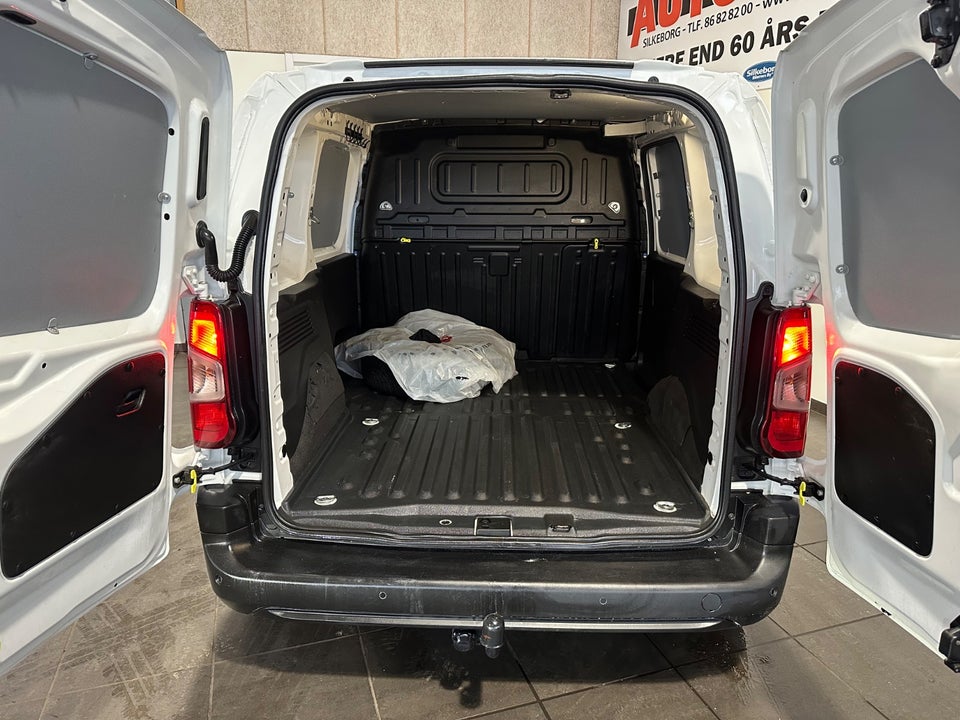 Peugeot Partner 1,5 BlueHDi 100 L1V1 Plus Van