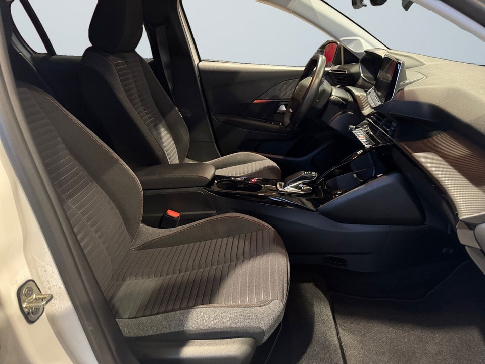 Peugeot e-208 50 Active 5d