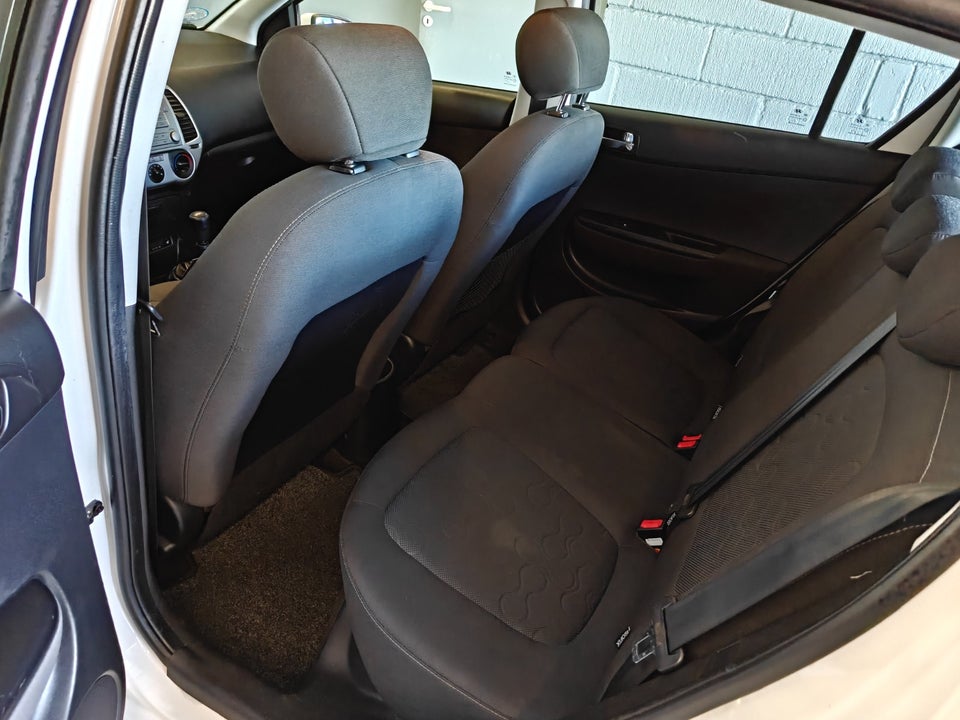Hyundai i20 1,25 Comfort 5d